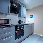 City Centre Liverpool Apartment - 50 Percent Off Monthly Stays